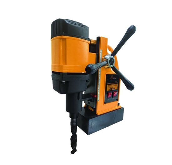 Magnētiskā urbšanas  Ø28mm 1200W J1C28C